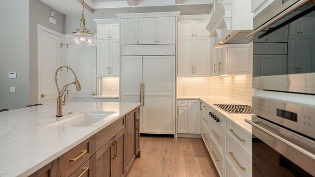 1905 GOLDENROD STREET, Sarasota, FL 34239