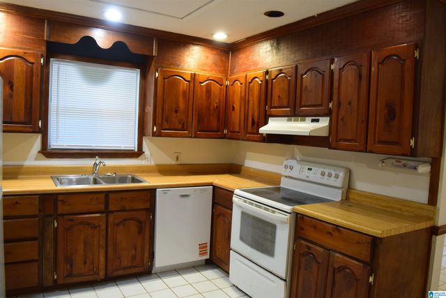 7555 OLD SHORT CREEK ROAD, Mulga, AL 35118