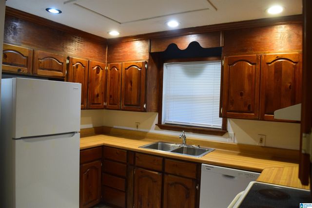 7555 OLD SHORT CREEK ROAD, Mulga, AL 35118