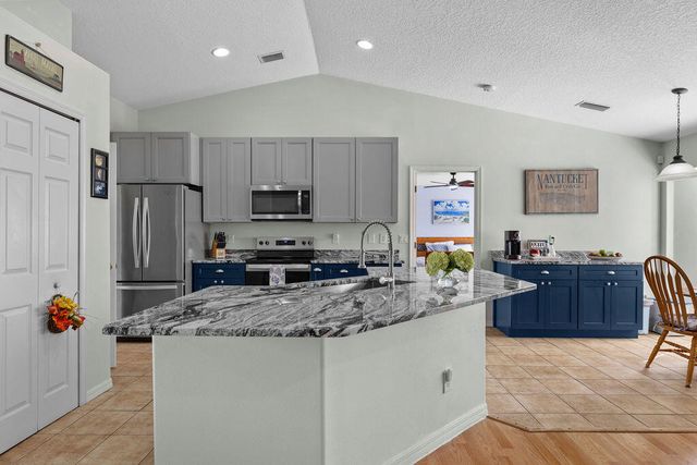 672 SW Paar Drive, Port St. Lucie, Port St Lucie, FL 34953