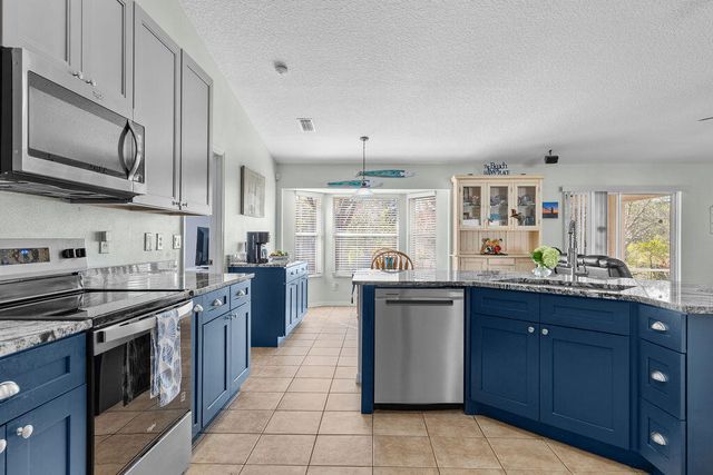 672 SW Paar Drive, Port St. Lucie, Port St Lucie, FL 34953