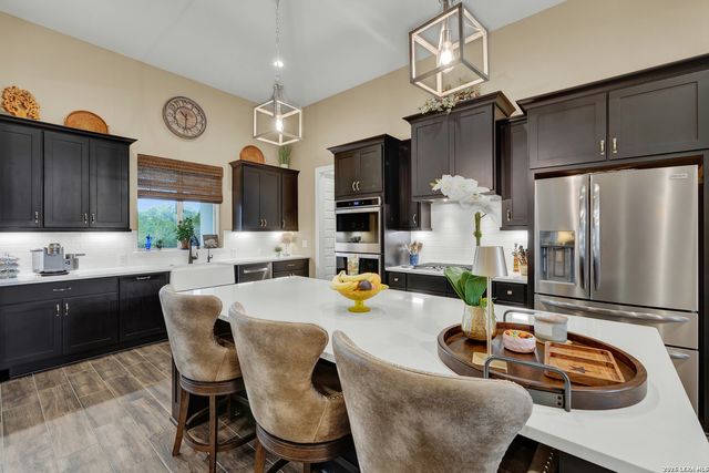 156 GULL LN, Spring Branch, TX 78070