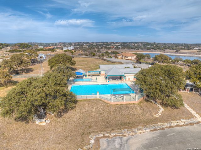 156 GULL LN, Spring Branch, TX 78070