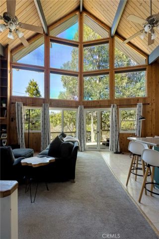 735 Bishorn Drive, Lake Arrowhead, CA 92352