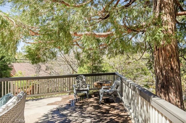 735 Bishorn Drive, Lake Arrowhead, CA 92352