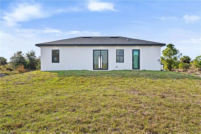 1128 Helen AVE S, Lehigh Acres, FL 33974