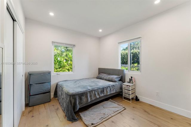 19 NE 48th St, Miami, FL 33137