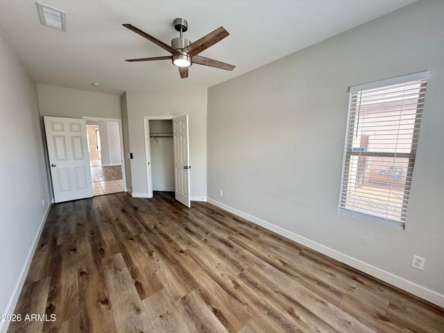 6558 W TOWNLEY Avenue, Glendale, AZ 85302