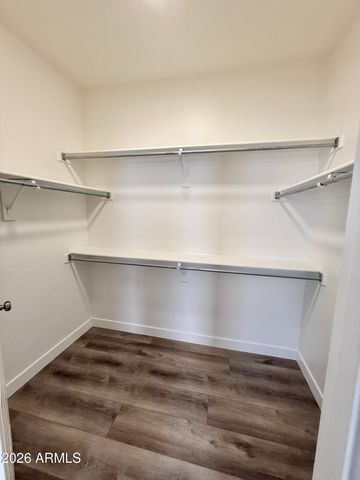 6558 W TOWNLEY Avenue, Glendale, AZ 85302