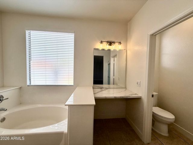 6558 W TOWNLEY Avenue, Glendale, AZ 85302