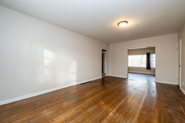 1298 Colfax Avenue, Benton Harbor, MI 49022