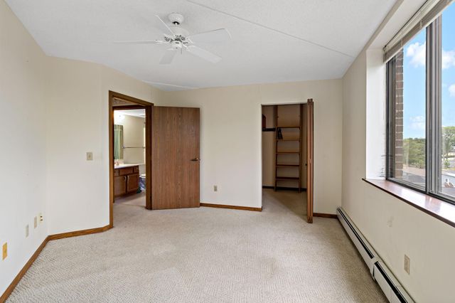 2601 Kenzie Terrace 315, Saint Anthony, MN 55418