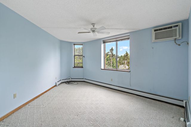2601 Kenzie Terrace 315, Saint Anthony, MN 55418