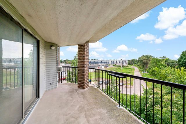 2601 Kenzie Terrace 315, Saint Anthony, MN 55418