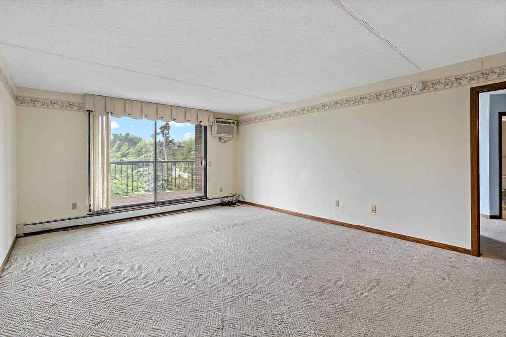 2601 Kenzie Terrace 315, Saint Anthony, MN 55418 — photo 5