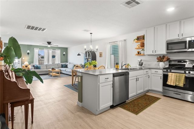 7702 Doctor Strange Dr, Corpus Christi, TX 78414