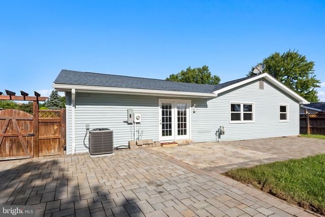 510 N BRIGHTON CT, Sterling, VA 20164
