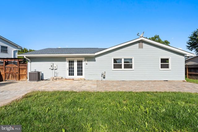 510 N BRIGHTON CT, Sterling, VA 20164