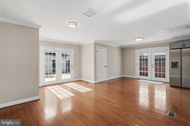 510 N BRIGHTON CT, Sterling, VA 20164