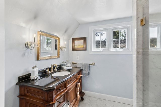 450 Crocker Rd, Sacramento, CA 95864