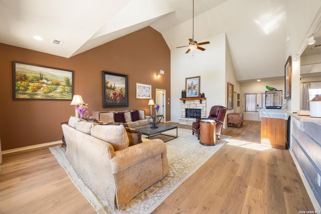 192 Indian Oaks Pass, Blanco, TX 78606