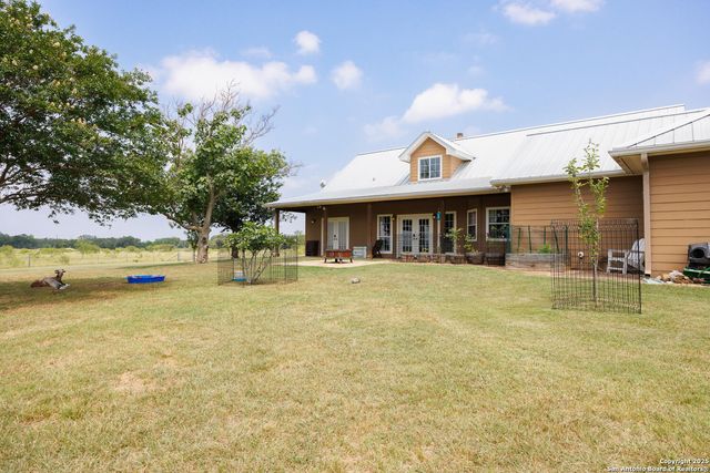192 Indian Oaks Pass, Blanco, TX 78606
