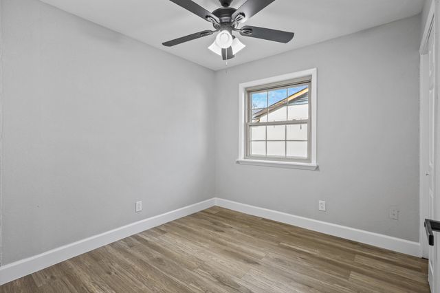 3832 Stateoak Drive, Dallas, TX 75241