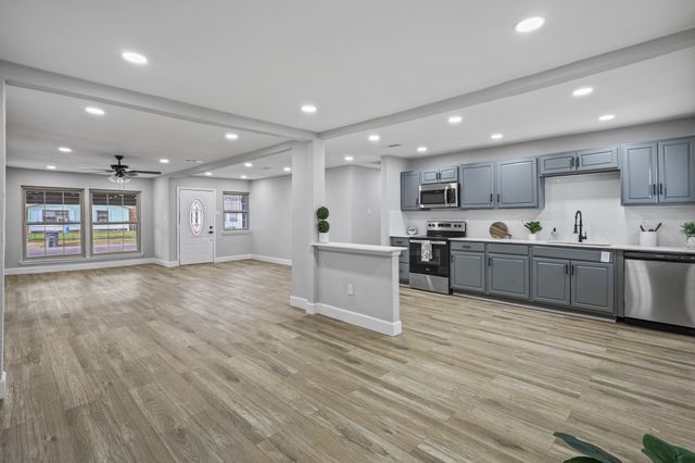 3832 Stateoak Drive, Dallas, TX 75241