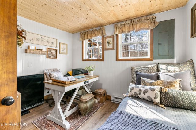 1214 Little Elk Creek Rd, Pioneer, TN 37847