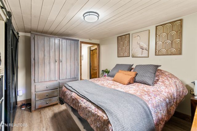 1214 Little Elk Creek Rd, Pioneer, TN 37847