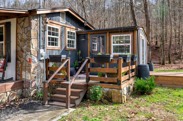 1214 Little Elk Creek Rd, Pioneer, TN 37847