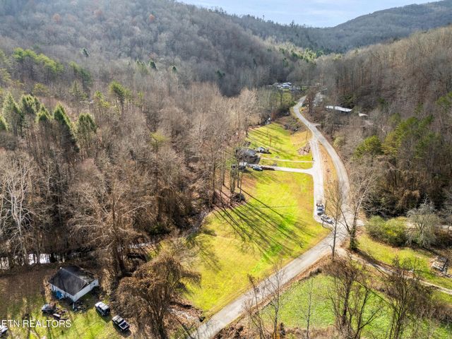 1214 Little Elk Creek Rd, Pioneer, TN 37847