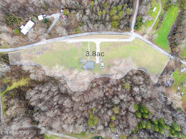 1214 Little Elk Creek Rd, Pioneer, TN 37847