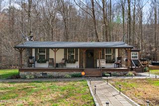 1214 Little Elk Creek Rd, Pioneer, TN 37847