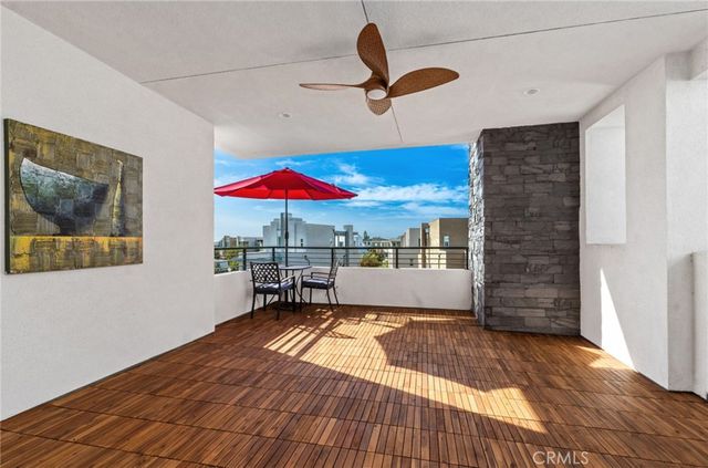 163 Stage, Irvine, CA 92618