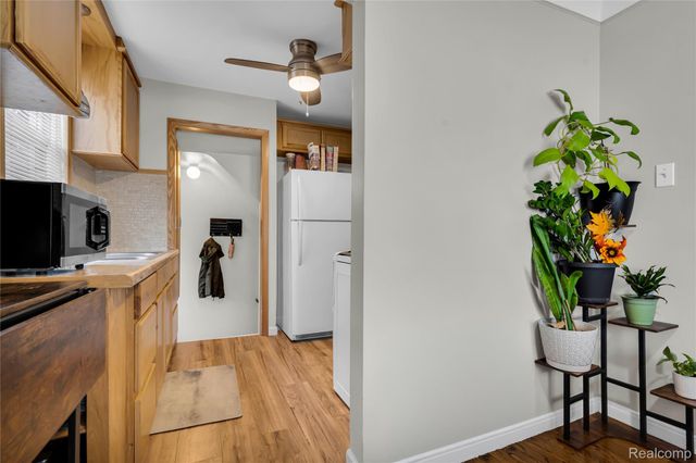 15611 Leona Drive, Redford Charter Township, MI 48239