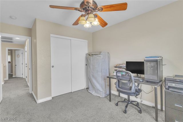 9177 Dazzle Accent Court, Las Vegas, NV 89149