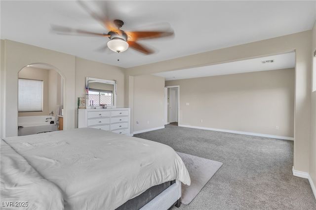 9177 Dazzle Accent Court, Las Vegas, NV 89149