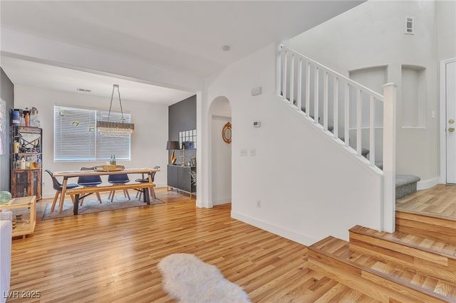 9177 Dazzle Accent Court, Las Vegas, NV 89149