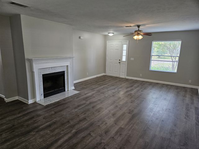 912 Seven Oaks Blvd, Smyrna, TN 37167