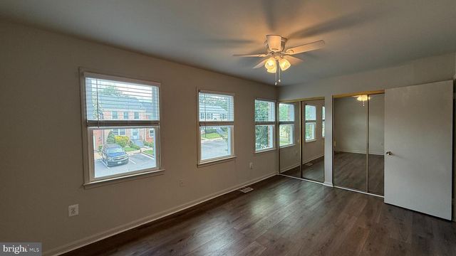 2015 MAYFLOWER DR, Woodbridge, VA 22192