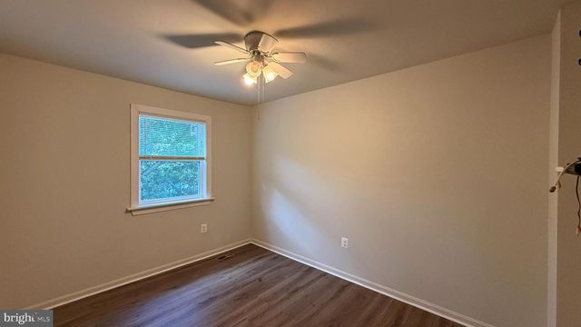 2015 MAYFLOWER DR, Woodbridge, VA 22192