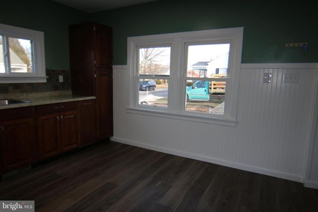 19 CRESCENT ST, Highspire, PA 17034