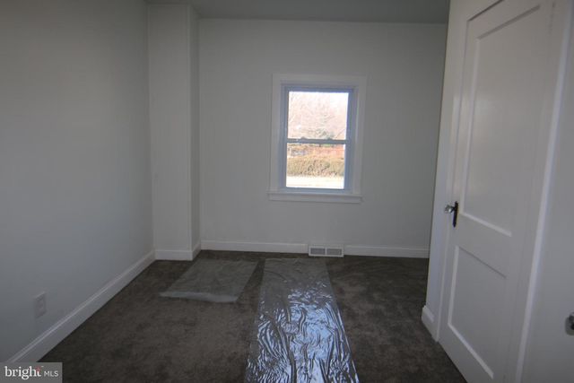 19 CRESCENT ST, Highspire, PA 17034