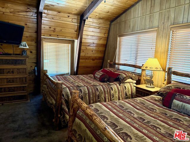 508 Waynoka Lane, Big Bear City, CA 92315