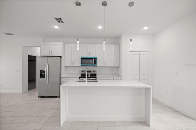 2351 SW 147TH LANE ROAD, Ocala, FL 34473