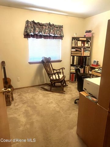 1702 N Summer Rose ST, Post Falls, ID 83854