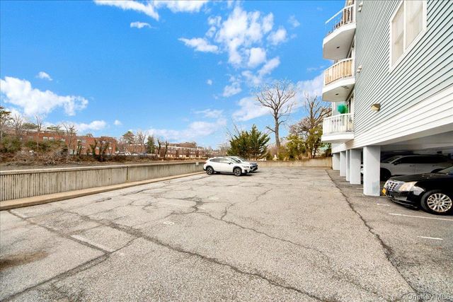 37 Harbor Lane 2A, New Rochelle, NY 10805