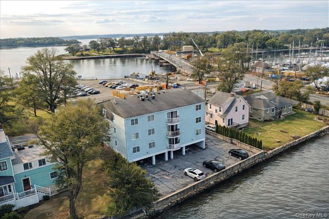 37 Harbor Lane 2A, New Rochelle, NY 10805