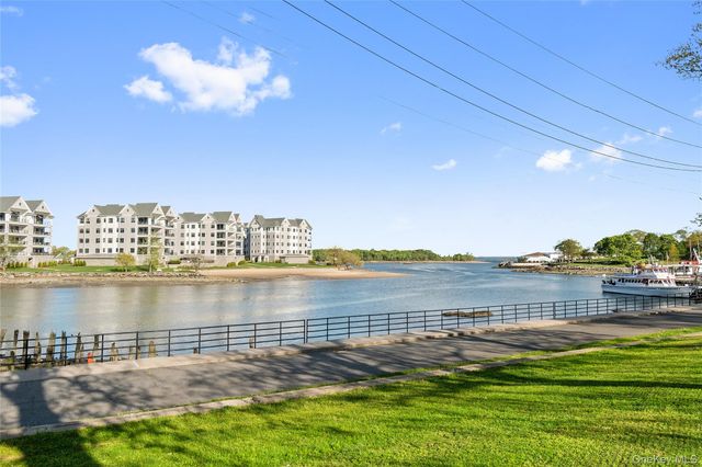 37 Harbor Lane 2A, New Rochelle, NY 10805